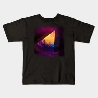 Trippy triangle Kids T-Shirt